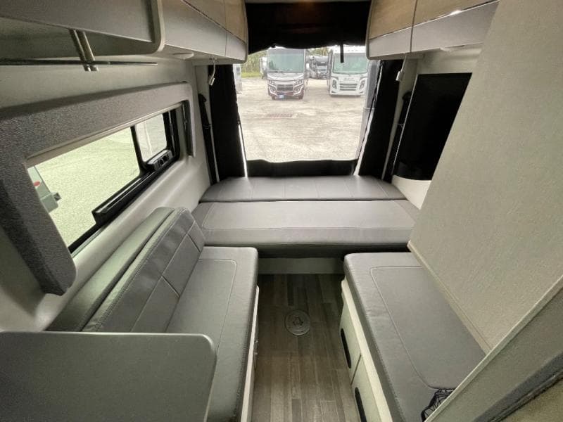 2023 Thor Motor Coach 2023 Thor Motor Coach Sanctuary - thumbnail 33