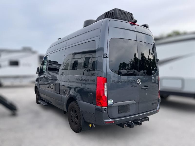 2023 Thor Motor Coach 2023 Thor Motor Coach Sanctuary - thumbnail 5