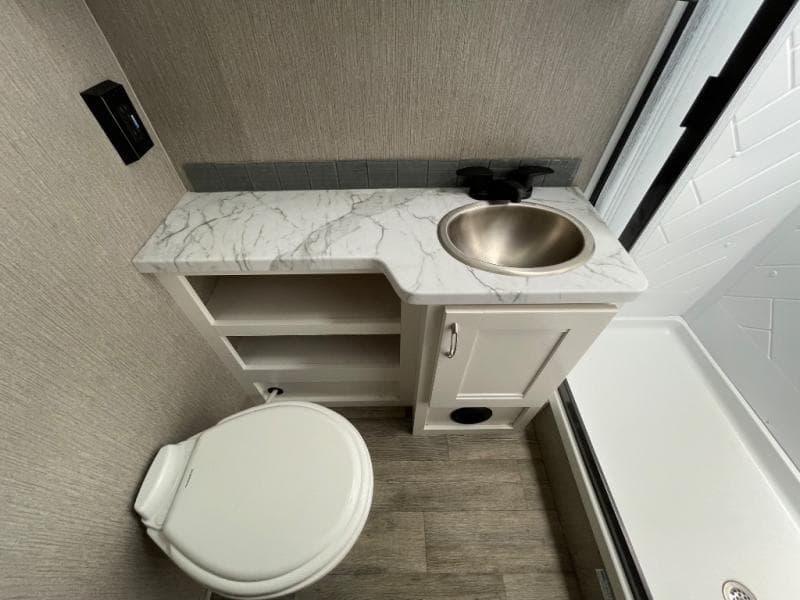 2025 Nexus RV 2025 Nexus RV Triumph - thumbnail 33