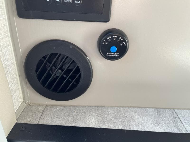 2025 Thor Motor Coach 2025 Thor Motor Coach Quantum - thumbnail 22