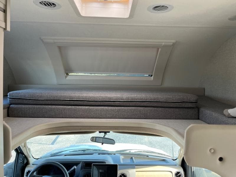 2025 Thor Motor Coach 2025 Thor Motor Coach Quantum - thumbnail 31