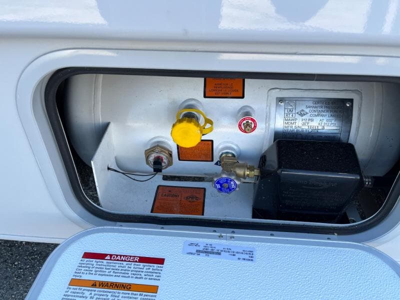 2025 Thor Motor Coach 2025 Thor Motor Coach Quantum - thumbnail 7