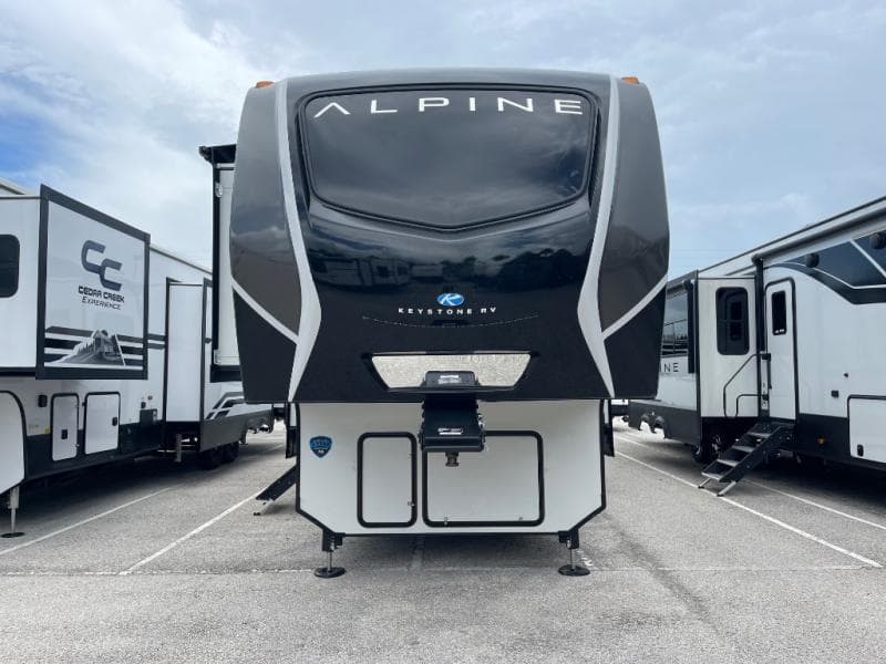 2025 Keystone RV 2025 Keystone RV Alpine Avalanche Edition - thumbnail 3