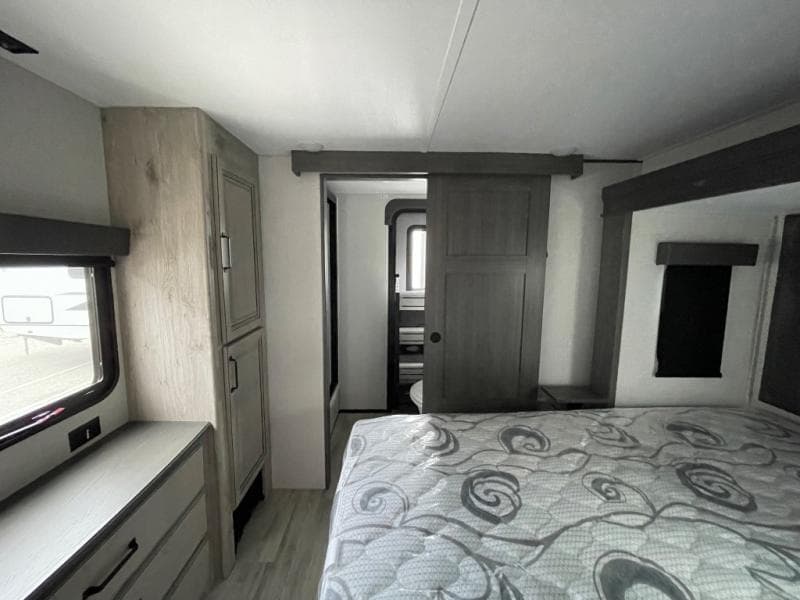 2025 Keystone RV 2025 Keystone RV Alpine Avalanche Edition - thumbnail 21