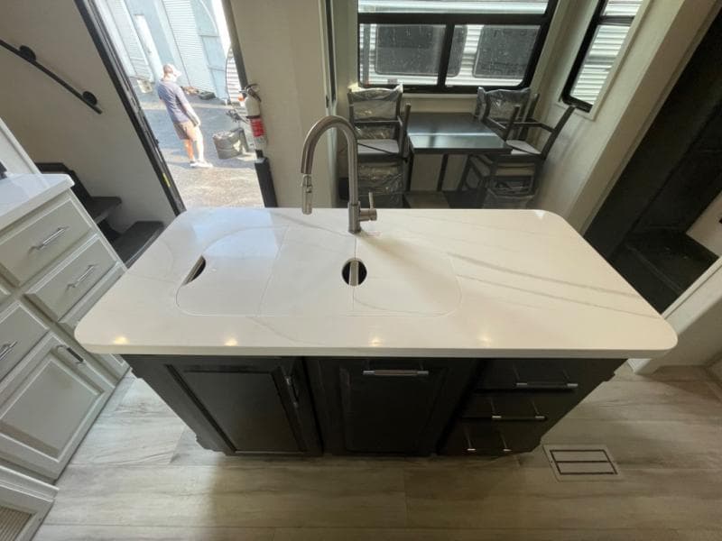 2025 Keystone RV 2025 Keystone RV Alpine - thumbnail 27