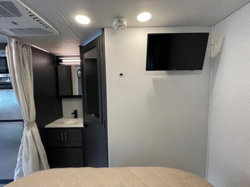 2025 Fleetwood RV 2025 Fleetwood RV Insight - thumbnail 19