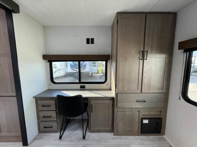 2025 Keystone RV 2025 Keystone RV Springdale - thumbnail 30