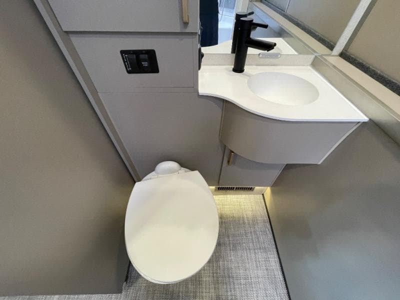 2025 Winnebago 2025 Winnebago View - thumbnail 20