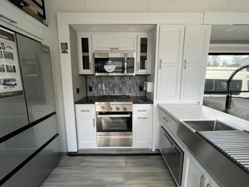 2024 Cedar Creek 2024 Cedar Creek Cottage - thumbnail 16