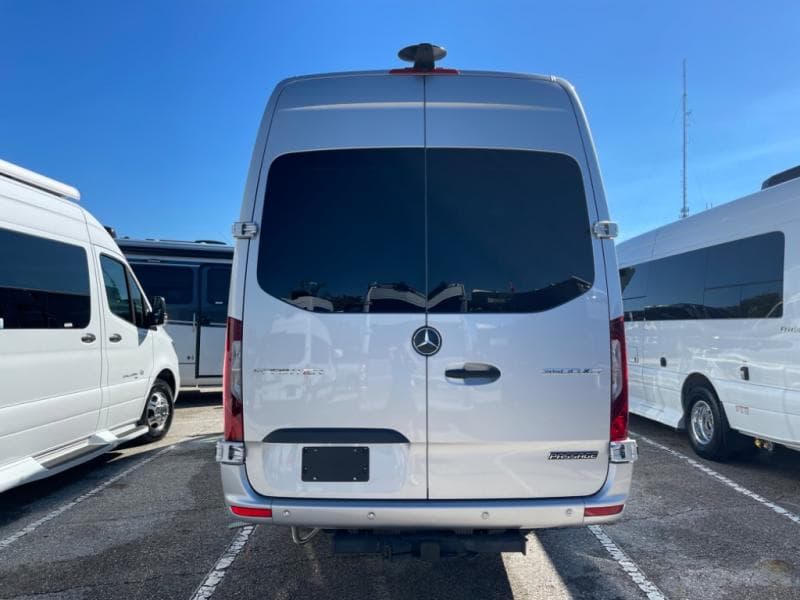 2025 Midwest Automotive Designs 2025 Midwest Automotive Designs Passage - thumbnail 6