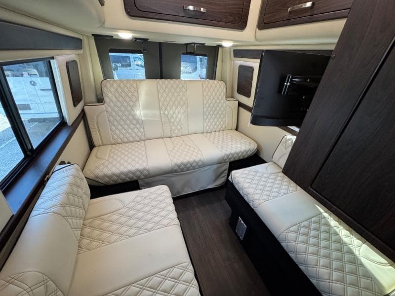 2025 Midwest Automotive Designs 2025 Midwest Automotive Designs Passage - thumbnail 11