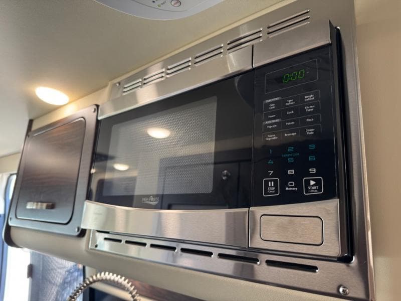 2025 Midwest Automotive Designs 2025 Midwest Automotive Designs Passage - thumbnail 17