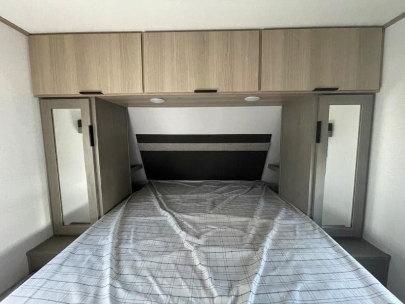 2025 Dutchmen 2025 Dutchmen Kodiak - thumbnail 16