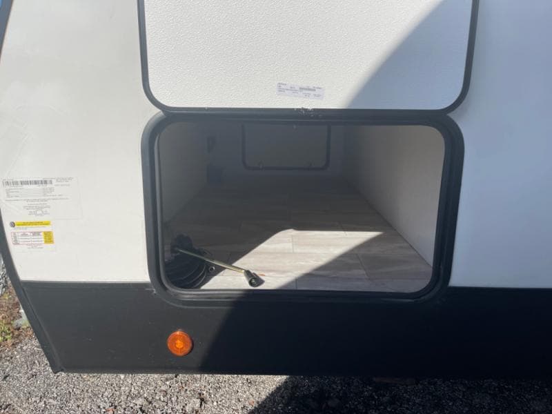 2025 Dutchmen 2025 Dutchmen Kodiak - thumbnail 4