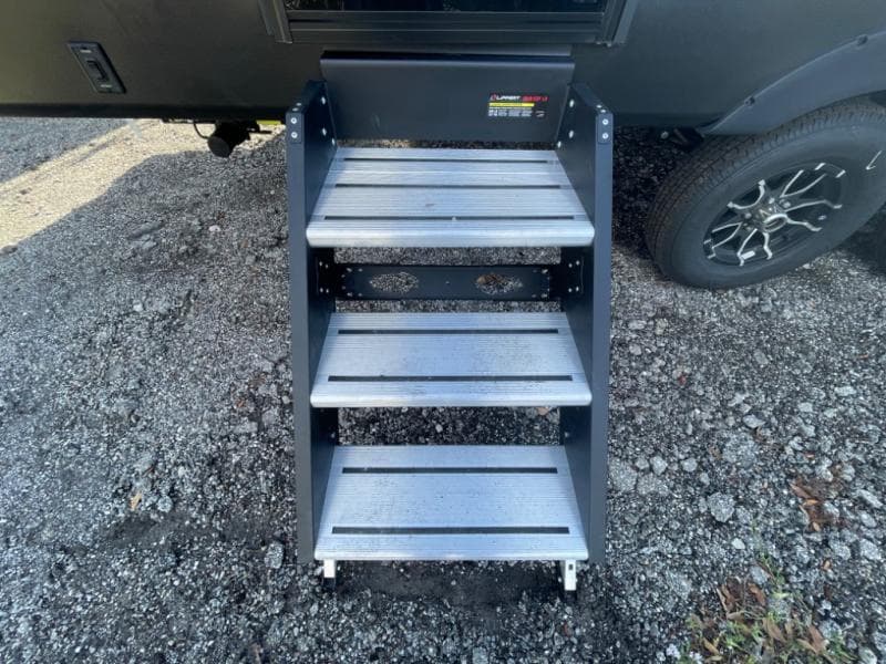 2025 Dutchmen 2025 Dutchmen Kodiak - thumbnail 5