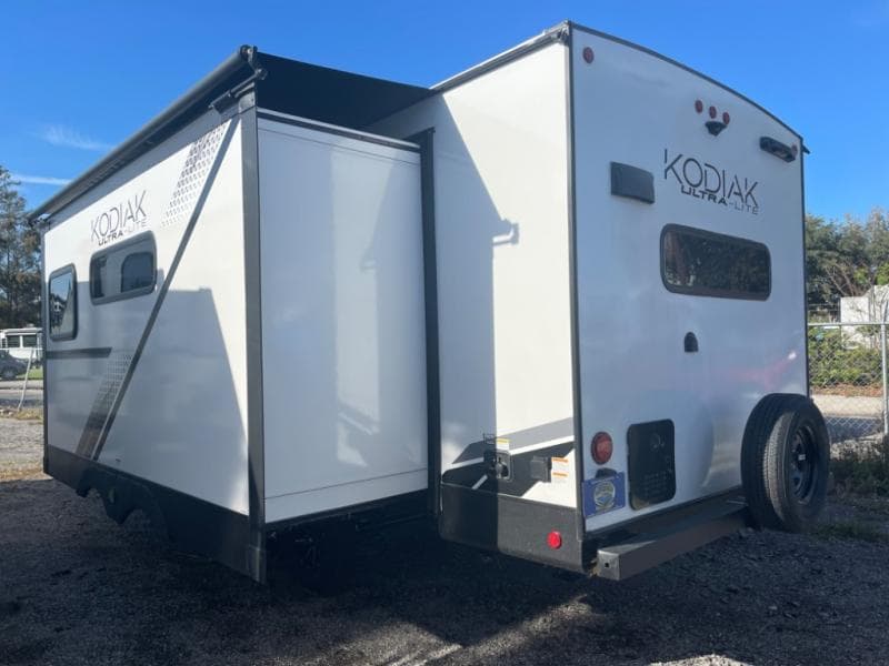 2025 Dutchmen 2025 Dutchmen Kodiak - thumbnail 6