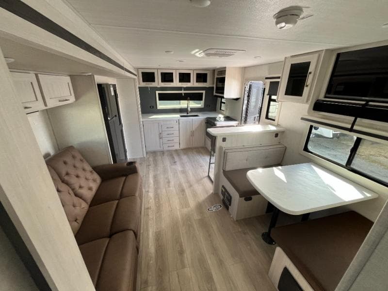 2025 Forest River 2025 Forest River Surveyor Grand - thumbnail 40