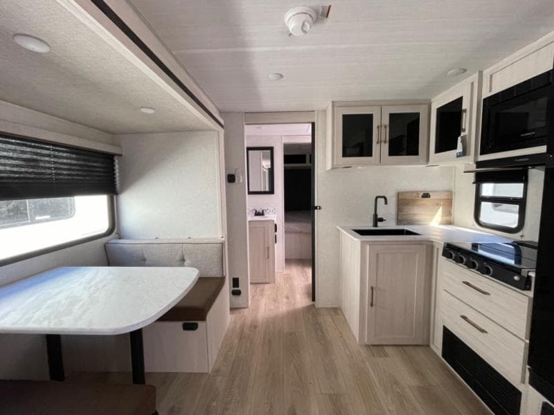 2025 Forest River 2025 Forest River Surveyor Legend - thumbnail 11