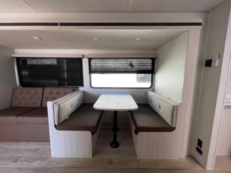 2025 Forest River 2025 Forest River Surveyor Legend - thumbnail 12