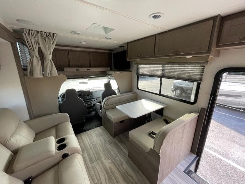 2025 Gulf Stream 2025 Gulf Stream Conquest - thumbnail 13