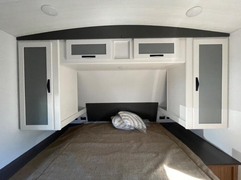 2025 Keystone RV 2025 Keystone RV Passport Super Lite - thumbnail 21