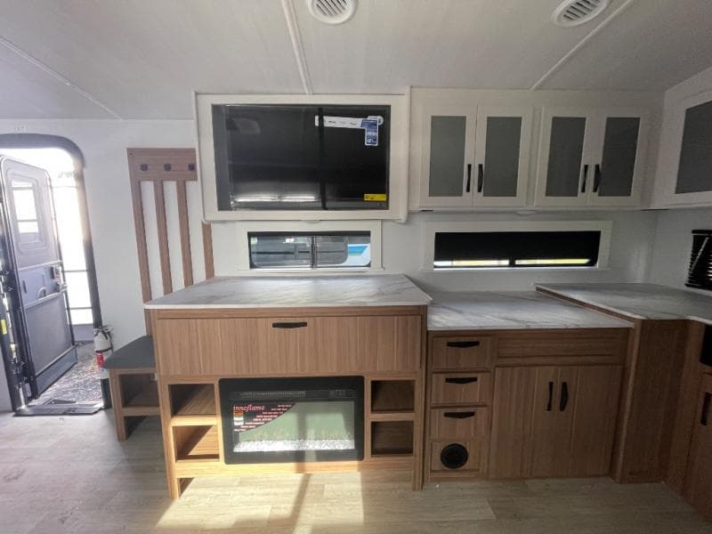 2025 Keystone RV 2025 Keystone RV Passport Super Lite - thumbnail 7