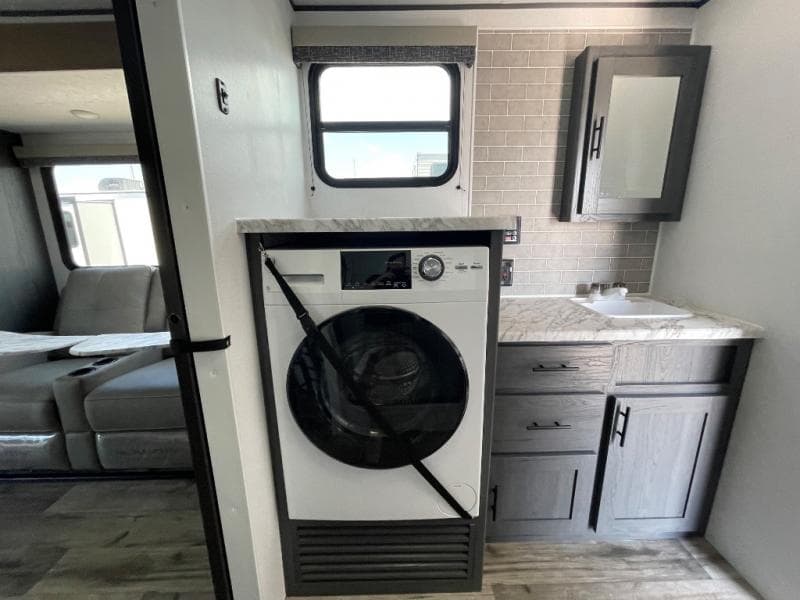 2025 Dutchmen 2025 Dutchmen Aspen Trail - thumbnail 29