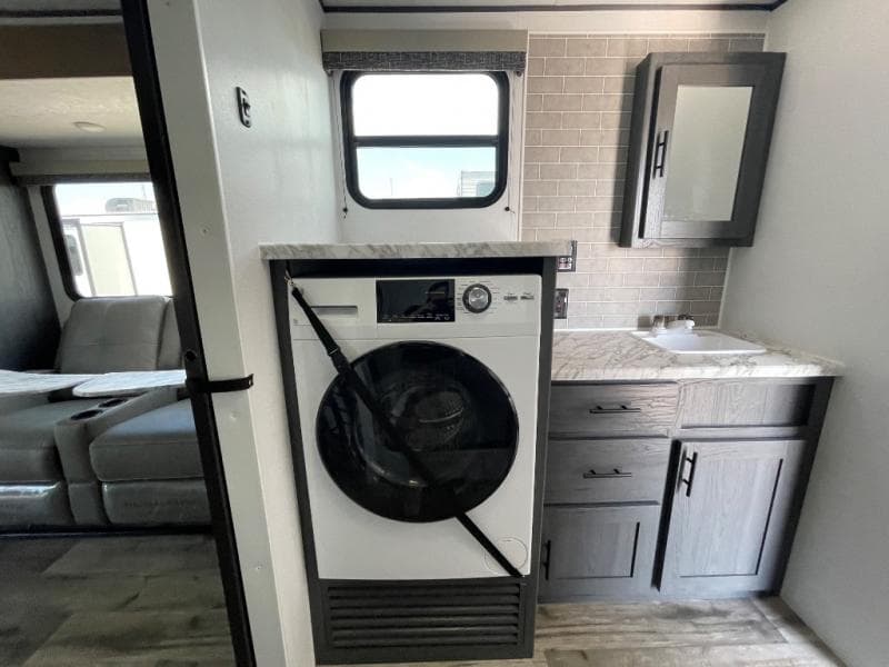 2025 Dutchmen 2025 Dutchmen Aspen Trail - thumbnail 30