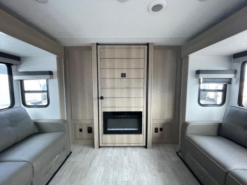 2025 Dutchmen 2025 Dutchmen Kodiak - thumbnail 8