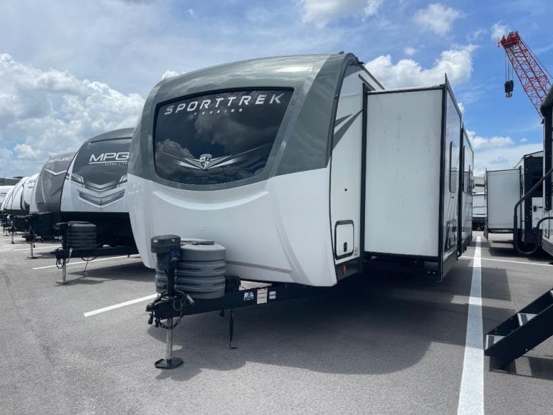 2024 Venture RV 2024 Venture RV SportTrek Touring Edition - thumbnail 4