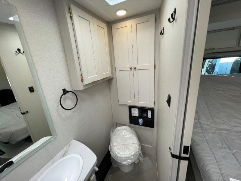 2025 Coachmen 2025 Coachmen Prism Select - thumbnail 36