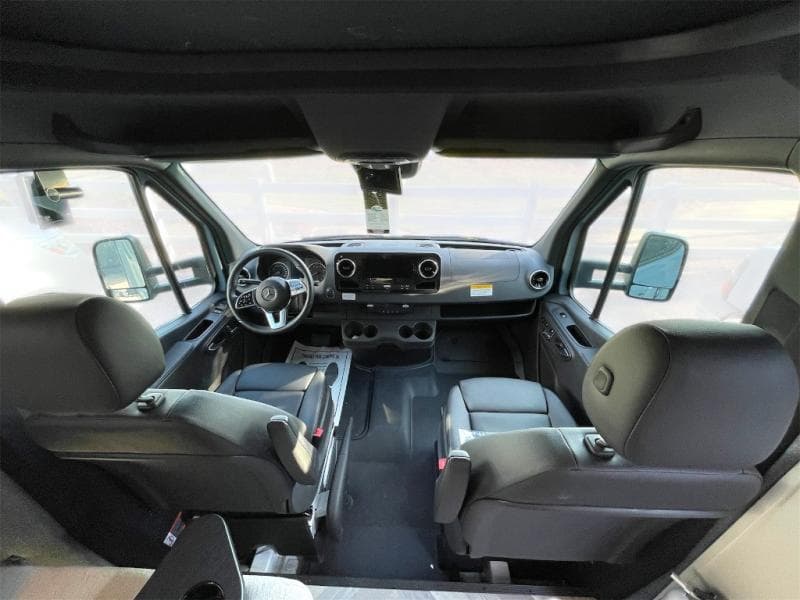 2025 Coachmen 2025 Coachmen Prism Select - thumbnail 6