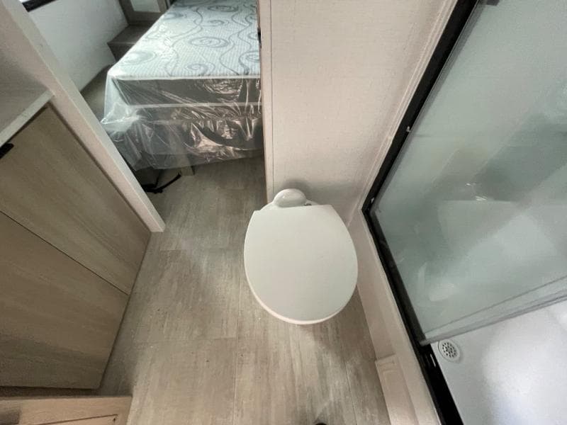 2025 Dutchmen 2025 Dutchmen Kodiak - thumbnail 27