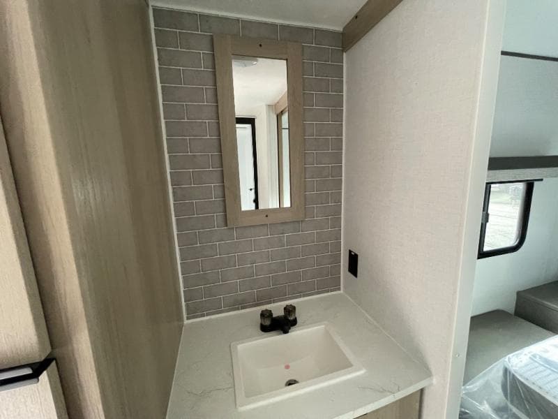 2025 Dutchmen 2025 Dutchmen Kodiak - thumbnail 29