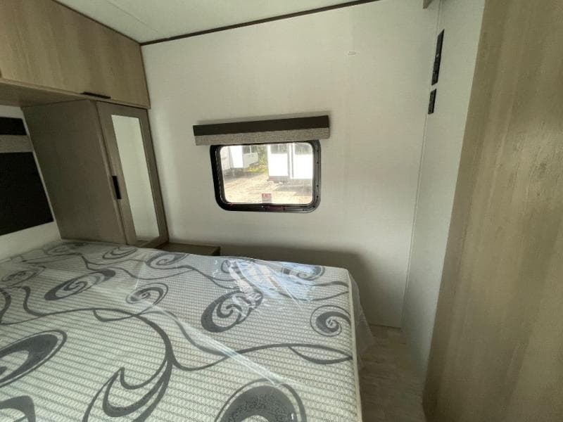 2025 Dutchmen 2025 Dutchmen Kodiak - thumbnail 32