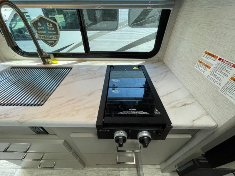 2025 Thor Motor Coach 2025 Thor Motor Coach Chateau Espec Essential - thumbnail 31