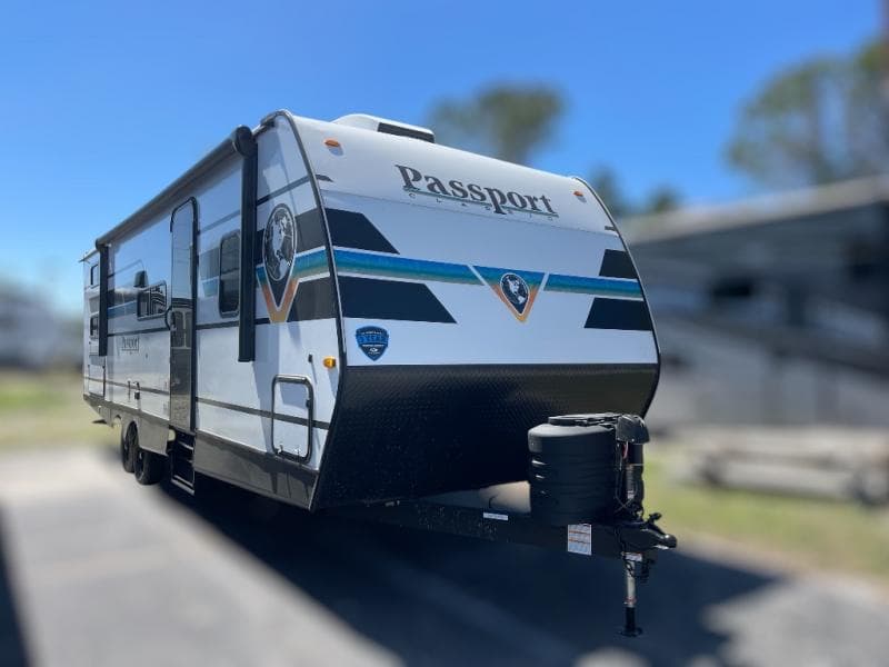 2025 Keystone RV Passport Classic 264BH