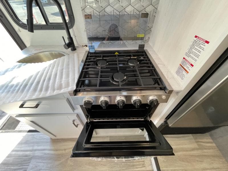 2025 Gulf Stream 2025 Gulf Stream Conquest - thumbnail 29