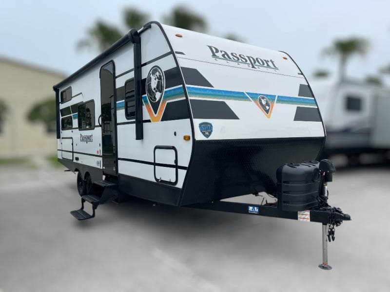 2025 Keystone RV Passport Classic 214BH