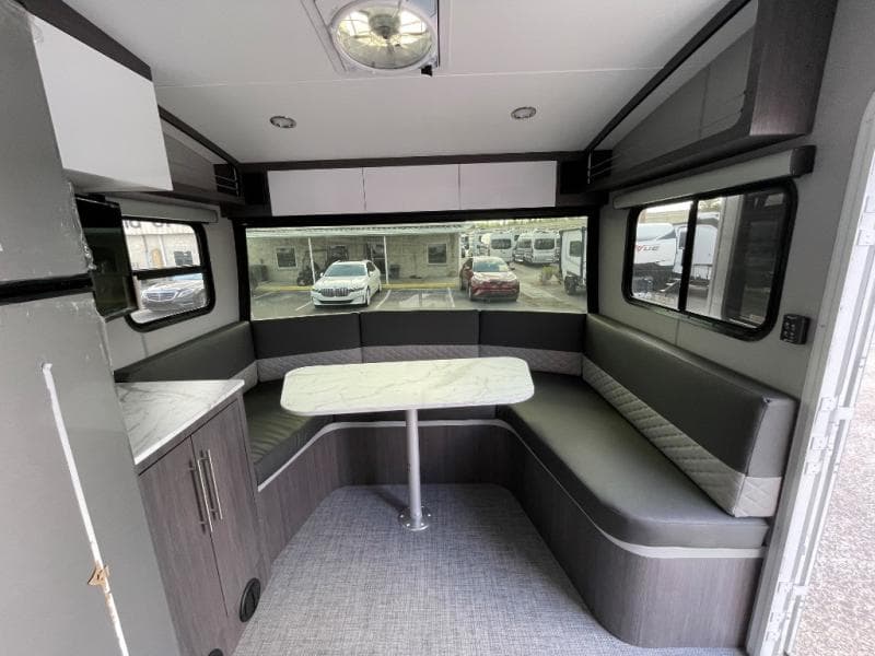 2025 inTech RV 2025 inTech RV Aucta - thumbnail 6