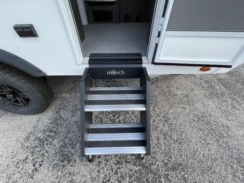 2025 inTech RV 2025 inTech RV Aucta - thumbnail 54
