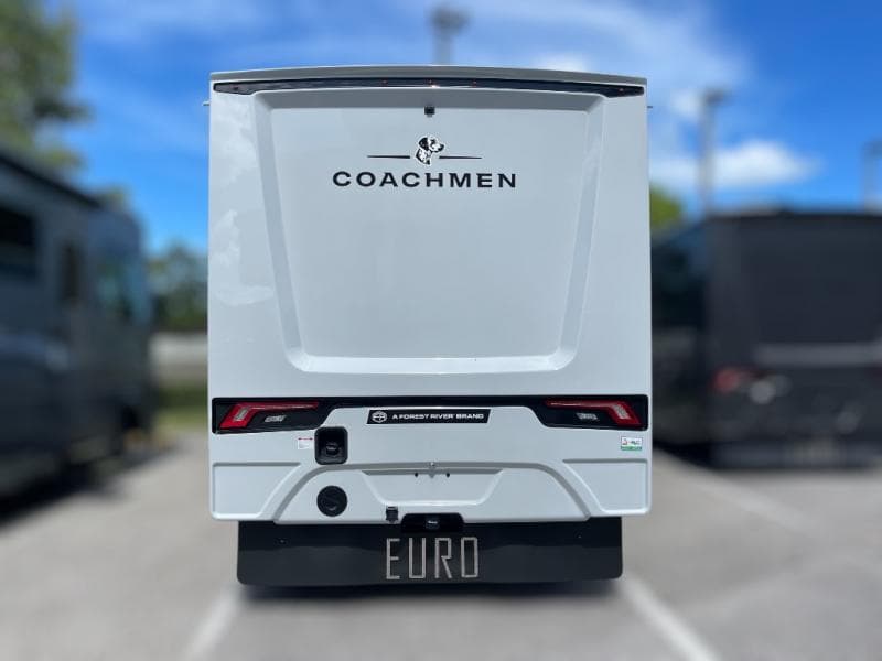 2026 Coachmen 2026 Coachmen Euro - thumbnail 16