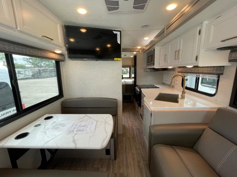 2026 Thor Motor Coach 2026 Thor Motor Coach A.C.E. - thumbnail 12