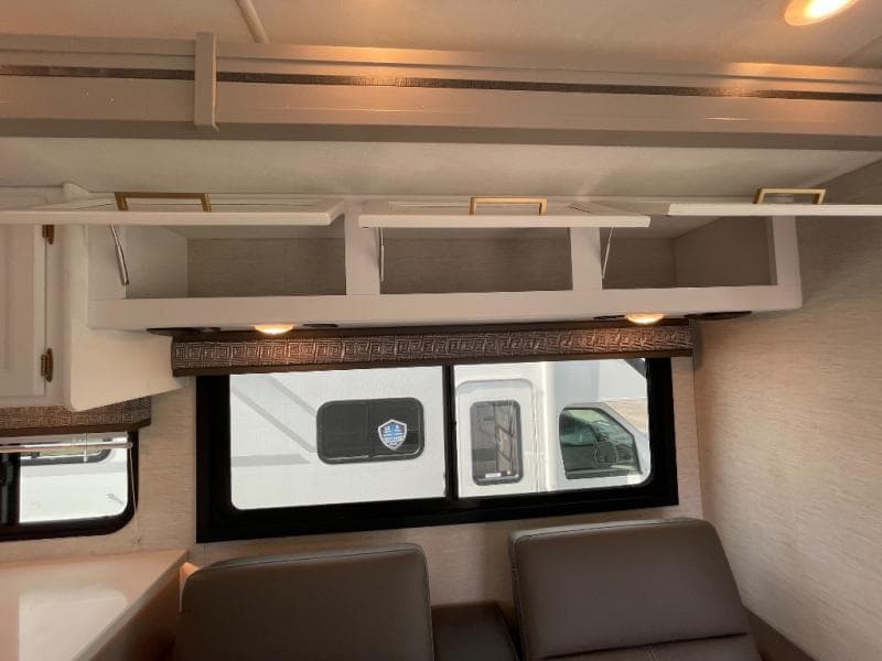 2026 Thor Motor Coach 2026 Thor Motor Coach A.C.E. - thumbnail 13