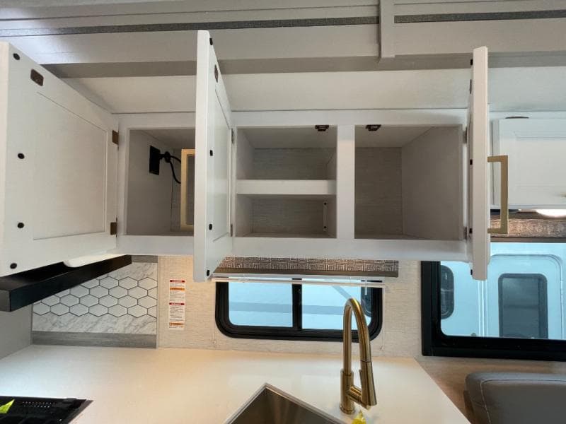 2026 Thor Motor Coach 2026 Thor Motor Coach A.C.E. - thumbnail 21