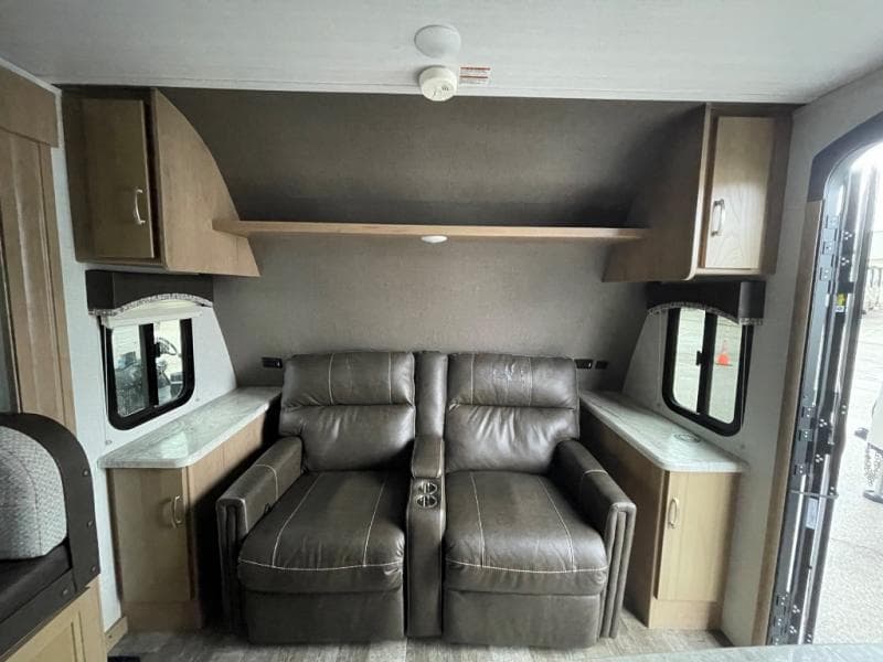 2020 Winnebago 2020 Winnebago Micro Minnie - thumbnail 11