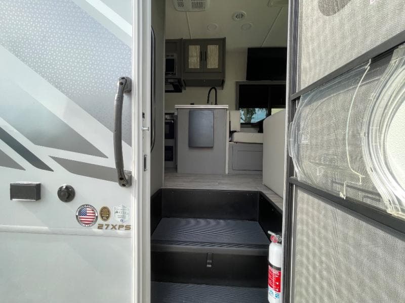 2026 Coachmen 2026 Coachmen Pursuit - thumbnail 44