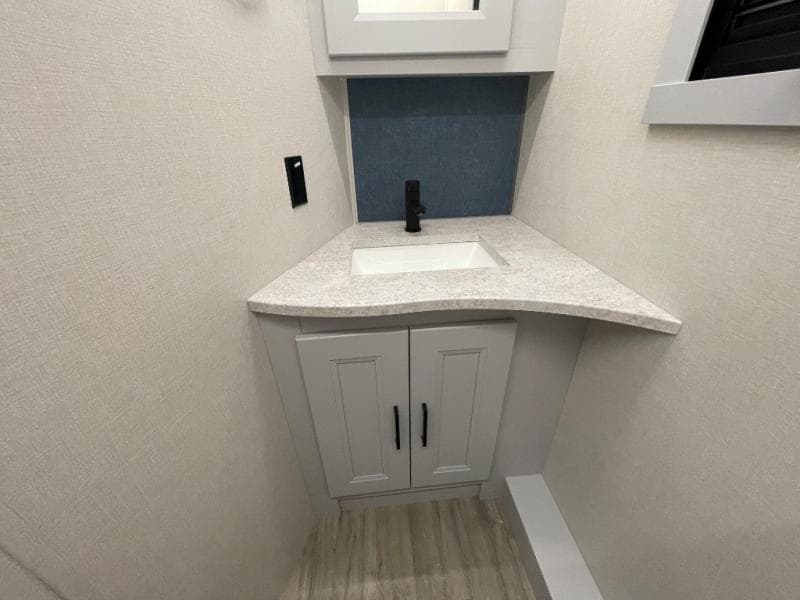 2026 Coachmen 2026 Coachmen Mirada - thumbnail 27