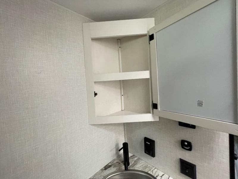 2025 Venture RV 2025 Venture RV Stratus - thumbnail 33