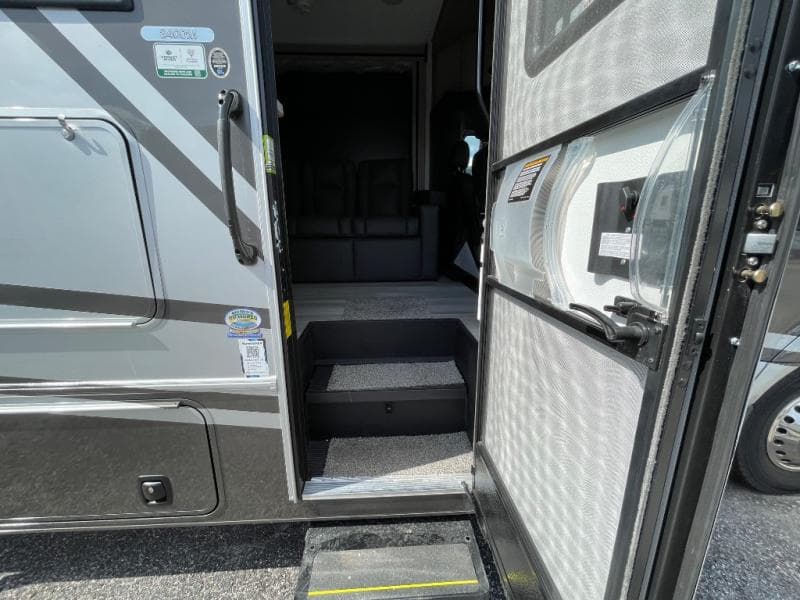 2026 Forest River 2026 Forest River Sunseeker - thumbnail 20